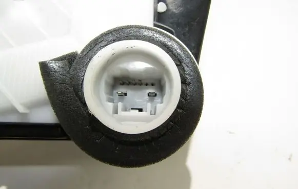 Honda Jazz Front door lock M2411140
