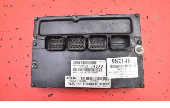 Jeep Grand Cherokee (WK) Engine control unit/module ECU P56044742AD