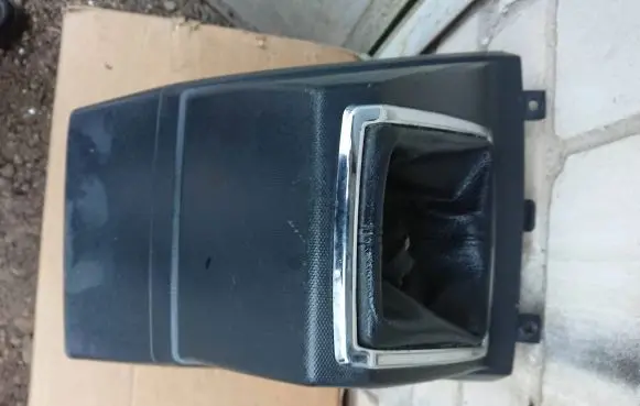 Toyota Corolla Verso E121 Center console 53717A0 54116A0