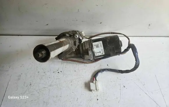 Toyota Yaris Electric power steering pump 452000D103 9Y022252 JJ002000362