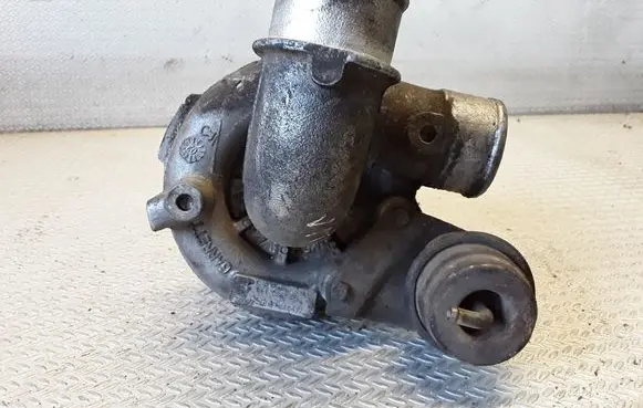 Mercedes-Benz Vito Viano W638 Turbo A6110961399