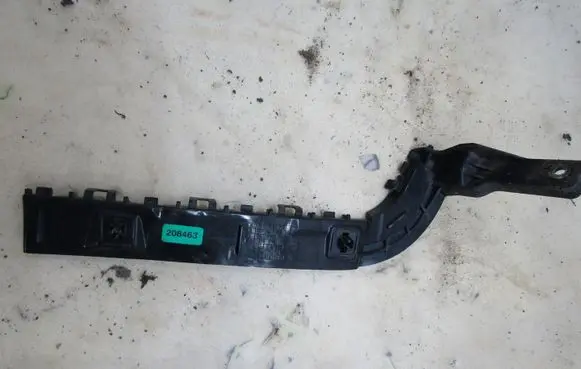 Suzuki SX4 S-Cross Front bumper mounting bracket KRIS235789