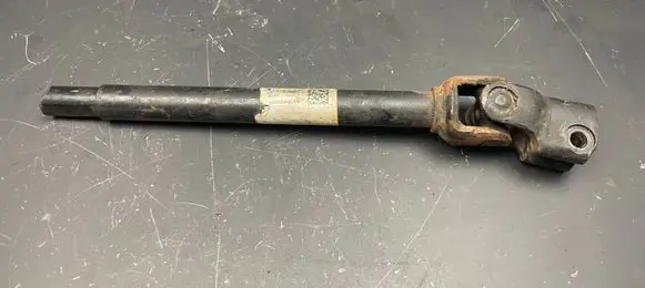 Mercedes-Benz Sprinter W906 Steering column universal joint 9064620001