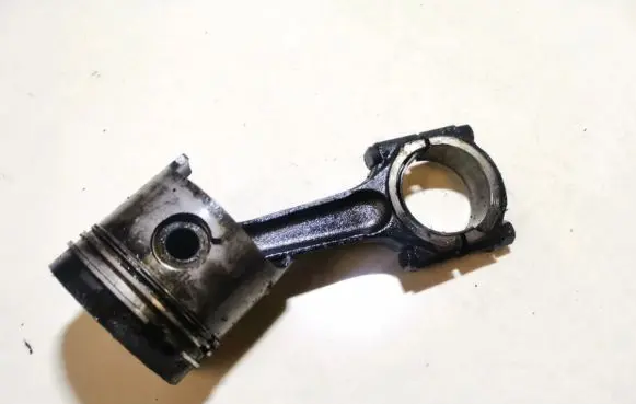 Citroen ZX Piston with connecting rod