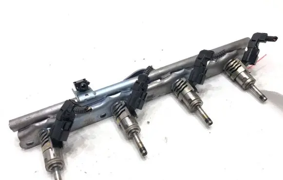 Toyota Camry VIII XV70 Fuel main line pipe 23250-25010
