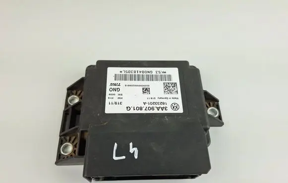 Volkswagen PASSAT B6 Hand brake control module 3AA907801G