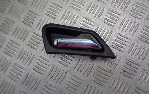 Mercedes-Benz Vito Viano W638 Rear door interior handle trim 