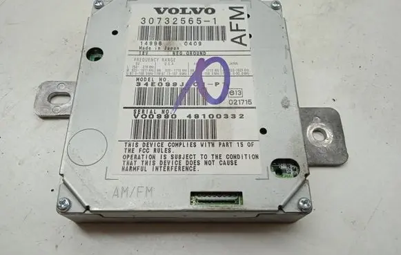 Volvo V50 Aerial antenna amplifier 307325651