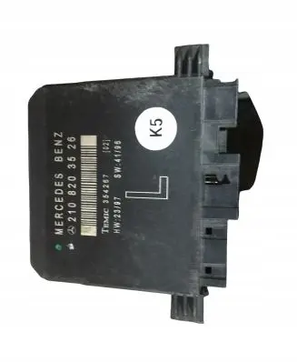 Mercedes-Benz E W210 Door control unit/module A2108203526