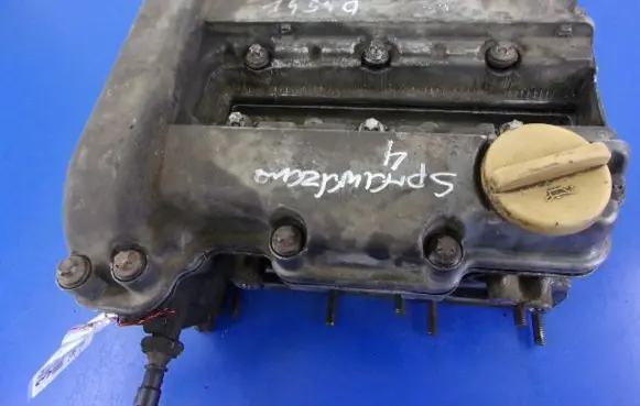Opel Corsa B Engine head 90529513