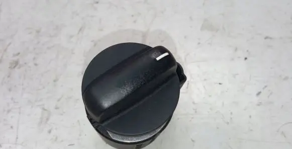 BMW 5 E39 Light switch 8363683