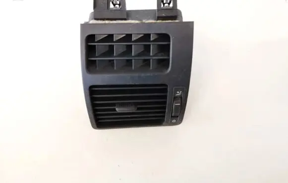 Volkswagen Touran I Dash center air vent grill 1T0819703A