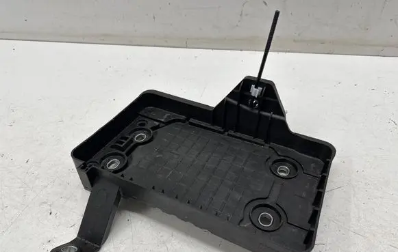 Battery tray