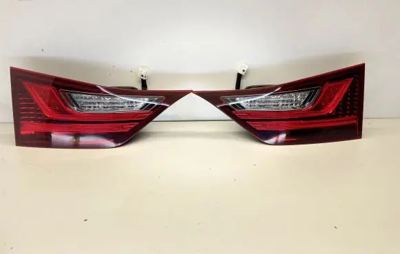 Lexus GS 250 350 300H 450H Tailgate rear/tail lights 8158130490 8159130490