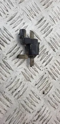 Mitsubishi L200 Valve vacuum 