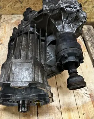 Suzuki Grand Vitara II Gearbox transfer box case 