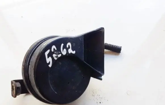 Volvo S40, V40 Horn signal E1000233
