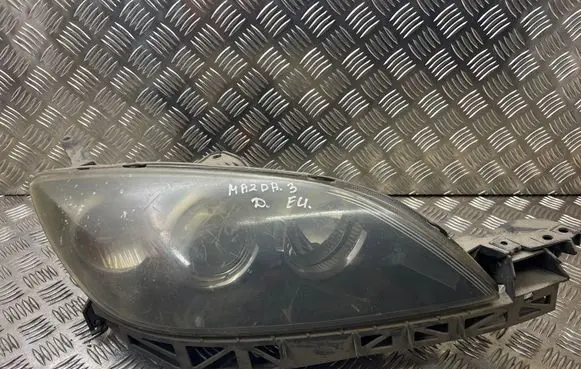 Mazda 3 I Headlight/headlamp