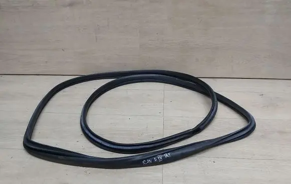 Toyota RAV 4 (XA40) Rubber seal sliding door (on door) RAV4IVUSZCZELKART
