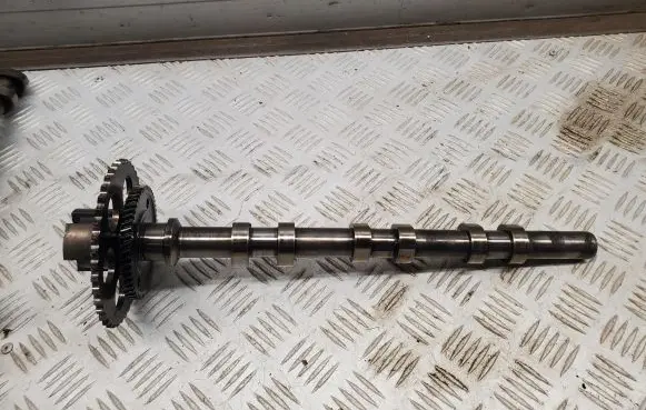 Jeep Grand Cherokee Camshaft 20182087F