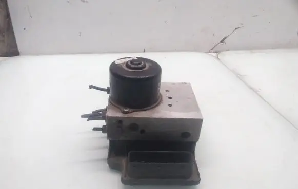 Volkswagen Golf IV ABS Pump 1C0907379