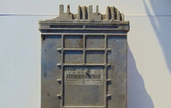 Renault Scenic I Engine control unit/module 0281001969
