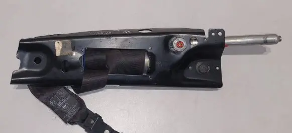 Volvo V70 Front seatbelt 6069365