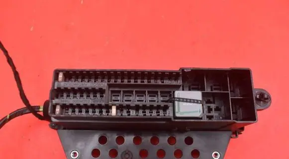 Ford Focus ST Fuse box set AV6T-14K131-AC