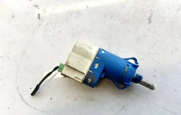 Brake pedal sensor switch