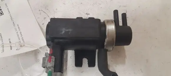 Jaguar S-Type Turbo solenoid valve 70051400