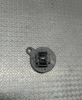Citroen Xsara Picasso Electric window control switch 9638569180