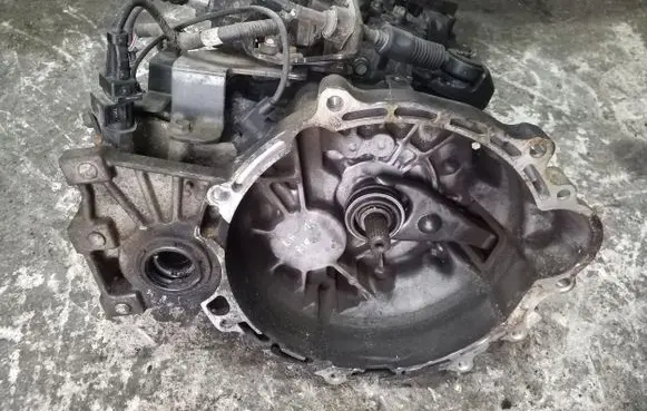 Hyundai Accent Manual 5 speed gearbox P71763 514795 P71763514