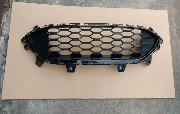Ford Kuga III Manufacturer badge logo/emblem LV4B8200YDW
