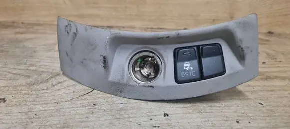 Volvo V50 ESP (stability program) switch 8691530
