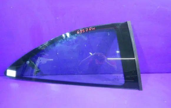 Citroen Xsara Picasso Rear side window