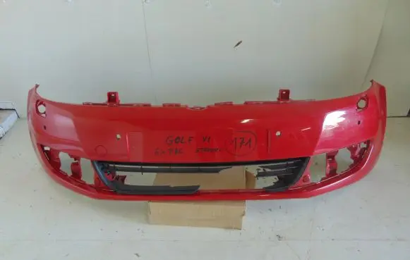 Volkswagen Golf VI Front bumper