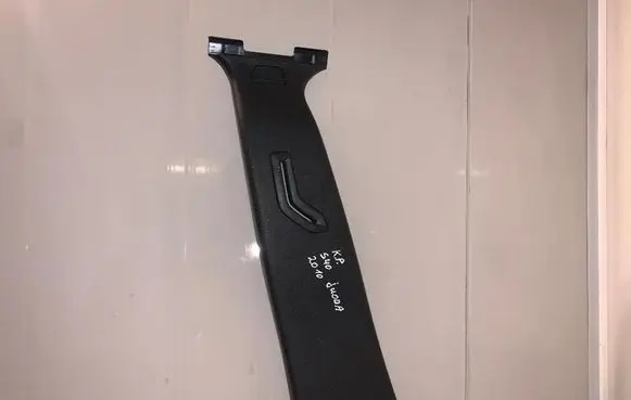 Volvo S40 (B) pillar trim (top) 9486845