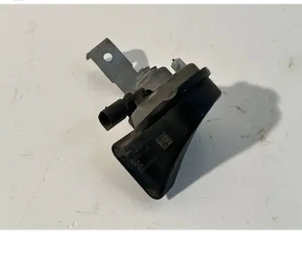 BMW 3 F30 F35 F31 Horn signal 7245423 724542305