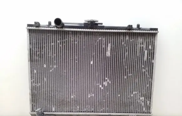 Mitsubishi Pajero Sport I Coolant radiator