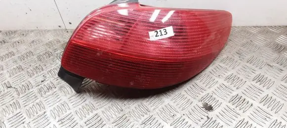 Peugeot 206 Rear/tail lights 2531D