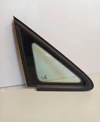 Volkswagen Caddy Front door vent window glass four-door 