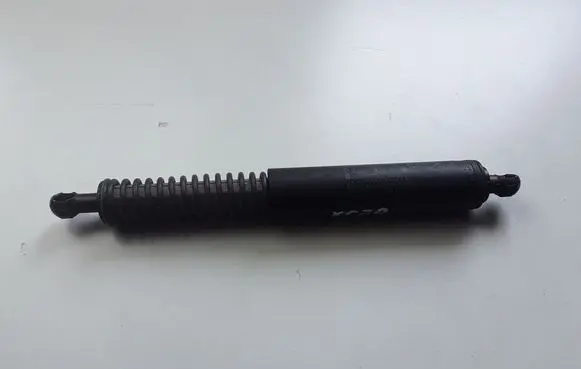 Volvo XC70 Tailgate strut 31217840