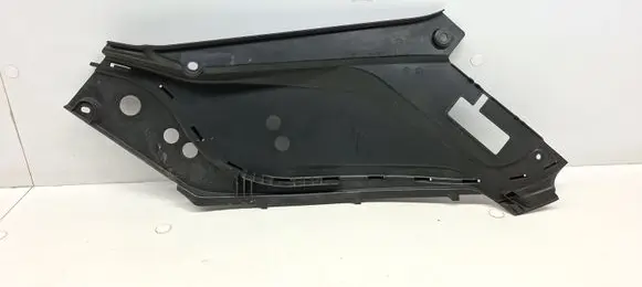 Volvo XC90 Radiator trim 31442733