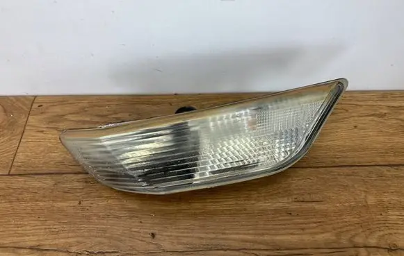 Ford Mustang VI Front bumper turn signal FR3B13200APIN FR3B13200A