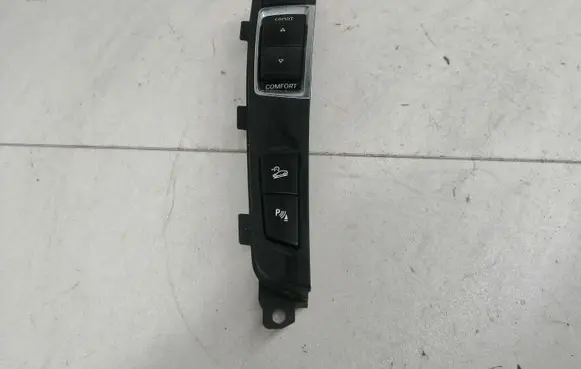 BMW 5 F10 F11 Other switches/knobs/shifts 6131920294803 10755210 1001419406