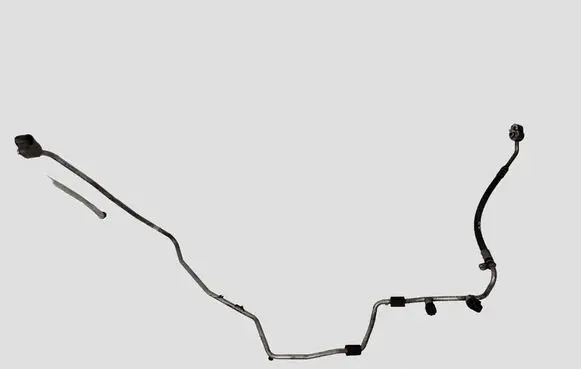 Volkswagen PASSAT B6 Air conditioning (A/C) pipe/hose