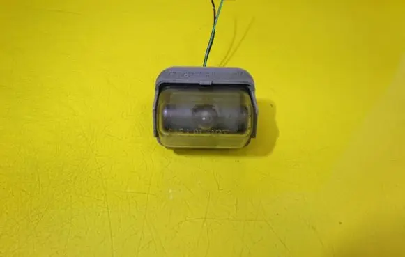 Mazda 6 Number plate light 13061971
