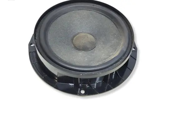Skoda Fabia Mk3 (NJ) Front door speaker 