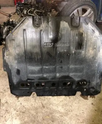 Peugeot 307 Engine splash shield/under tray