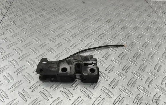 Seat Alhambra (Mk2) Engine bonnet/hood lock/catch